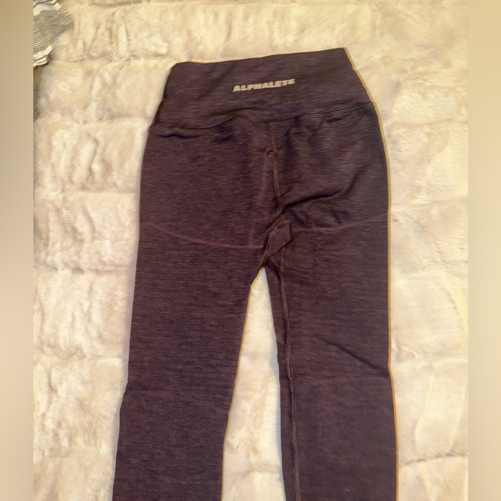 NEVER WORN PURPLE ALPHALETE LEGGINGS